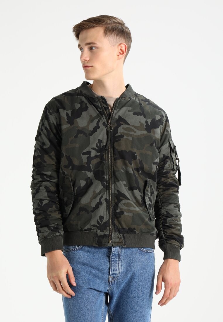 

Куртка Urban Classics VINTAGE CAMO, цвет wood