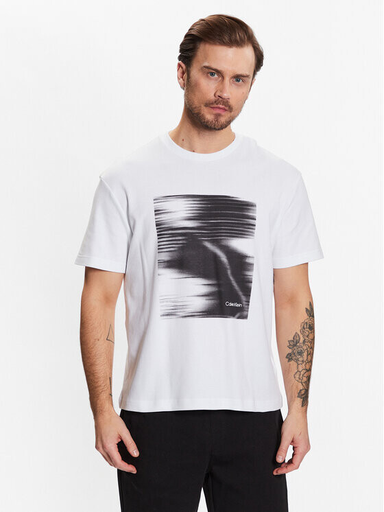 

Футболка стандартного кроя Calvin Klein, белый