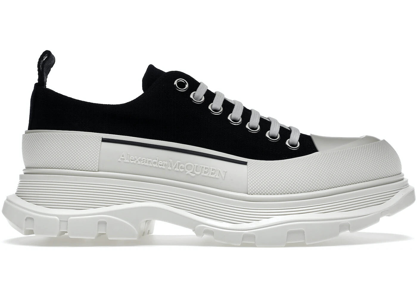

Ботинки женские Alexander McQueen Tread Slick Low Lace Up, черный
