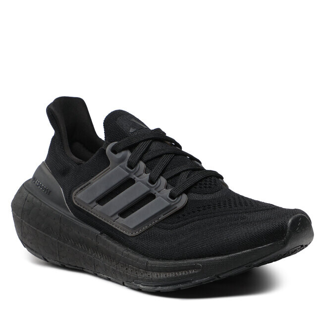 

Кроссовки adidas UltraboostShoes, черный