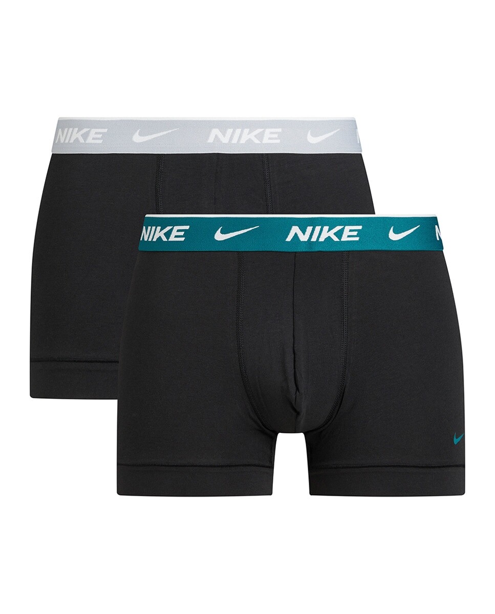 

В упаковке 2 боксера с эластичной резинкой на талии Nike, черный