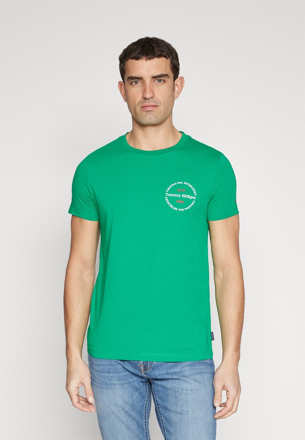 

Футболка с принтом Tommy Hilfiger, цвет olympic green