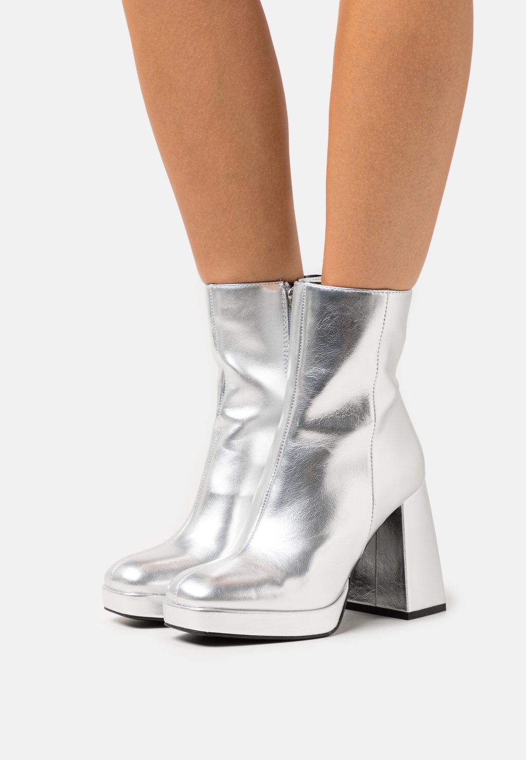 

Ботильоны на каблуке Steve Madden