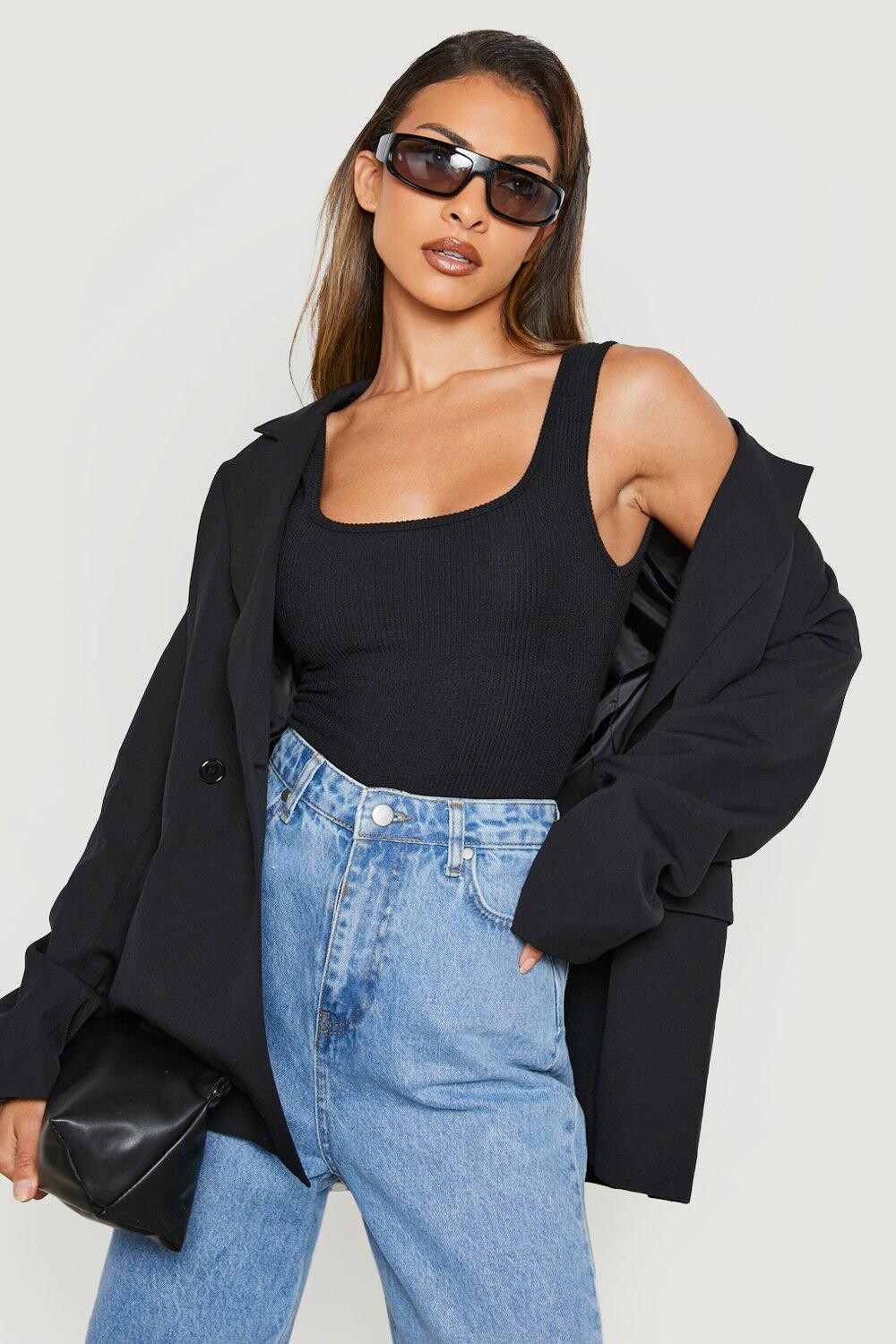 

Боди с квадратным вырезом и текстурой голубицы в ребрах Boohoo, черный
