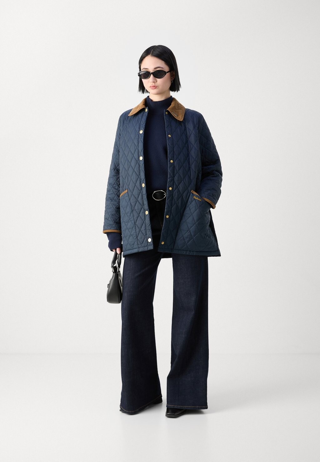

Легкая куртка MODERN LIDDESDALE Barbour, темно-синий