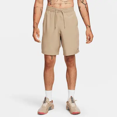 

Шорты Nike Form, цвет Khaki/Black