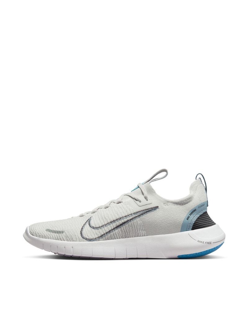

Серо-белые кроссовки Nike Free Run NN