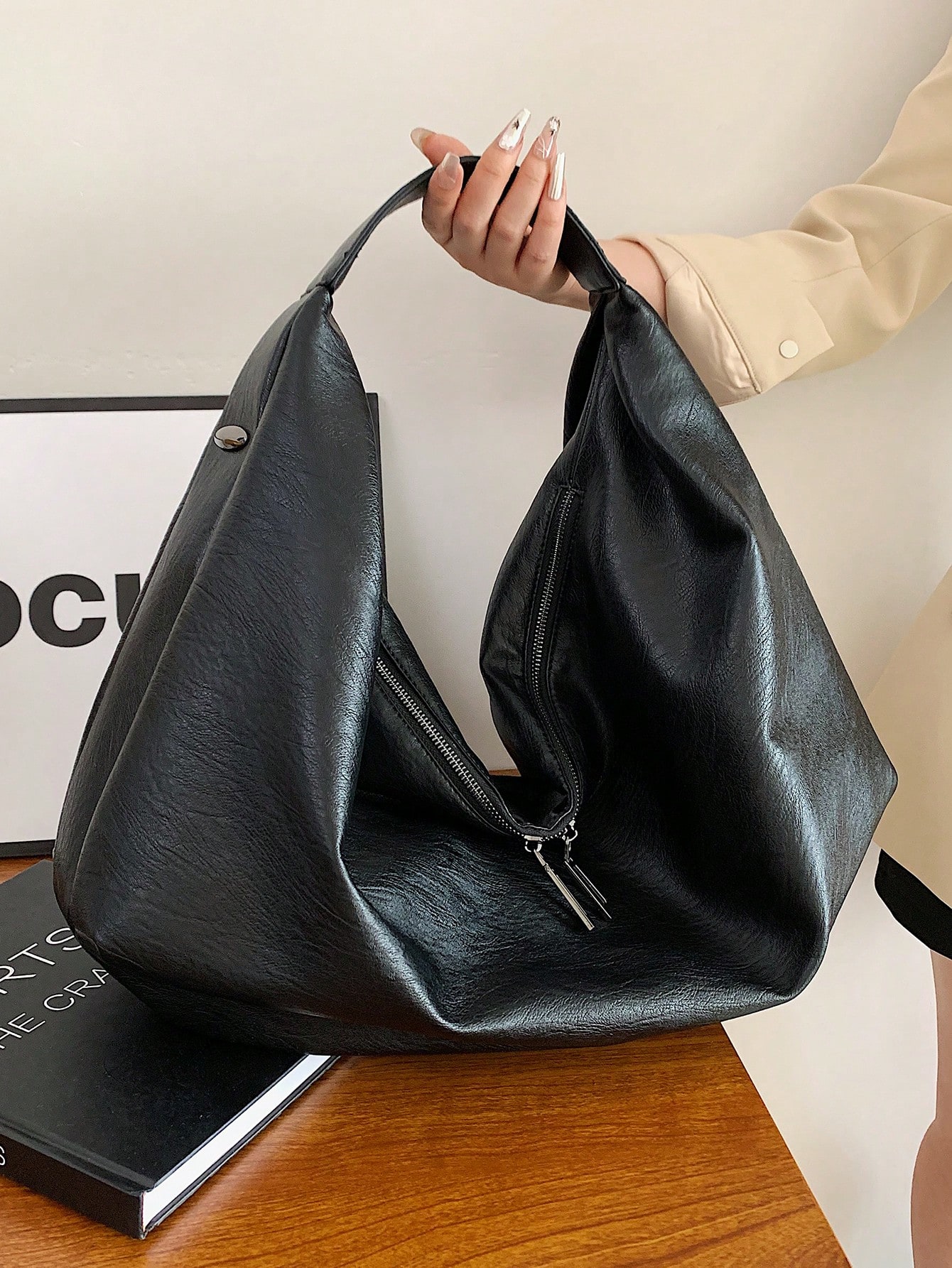 Большая сумка-хобо в стиле ретро, черный модная большая вместительная женская сумка тоут многоцветный