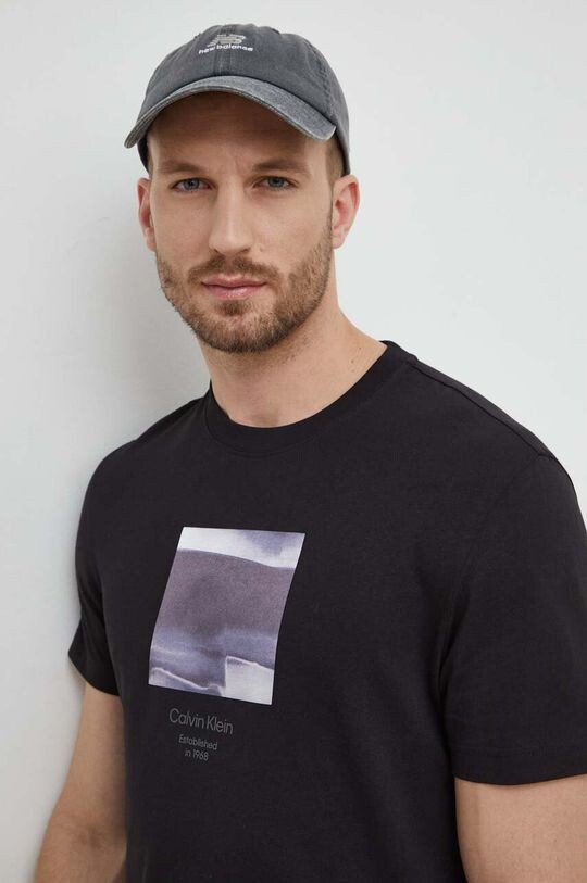 

Хлопковая футболка Calvin Klein, черный