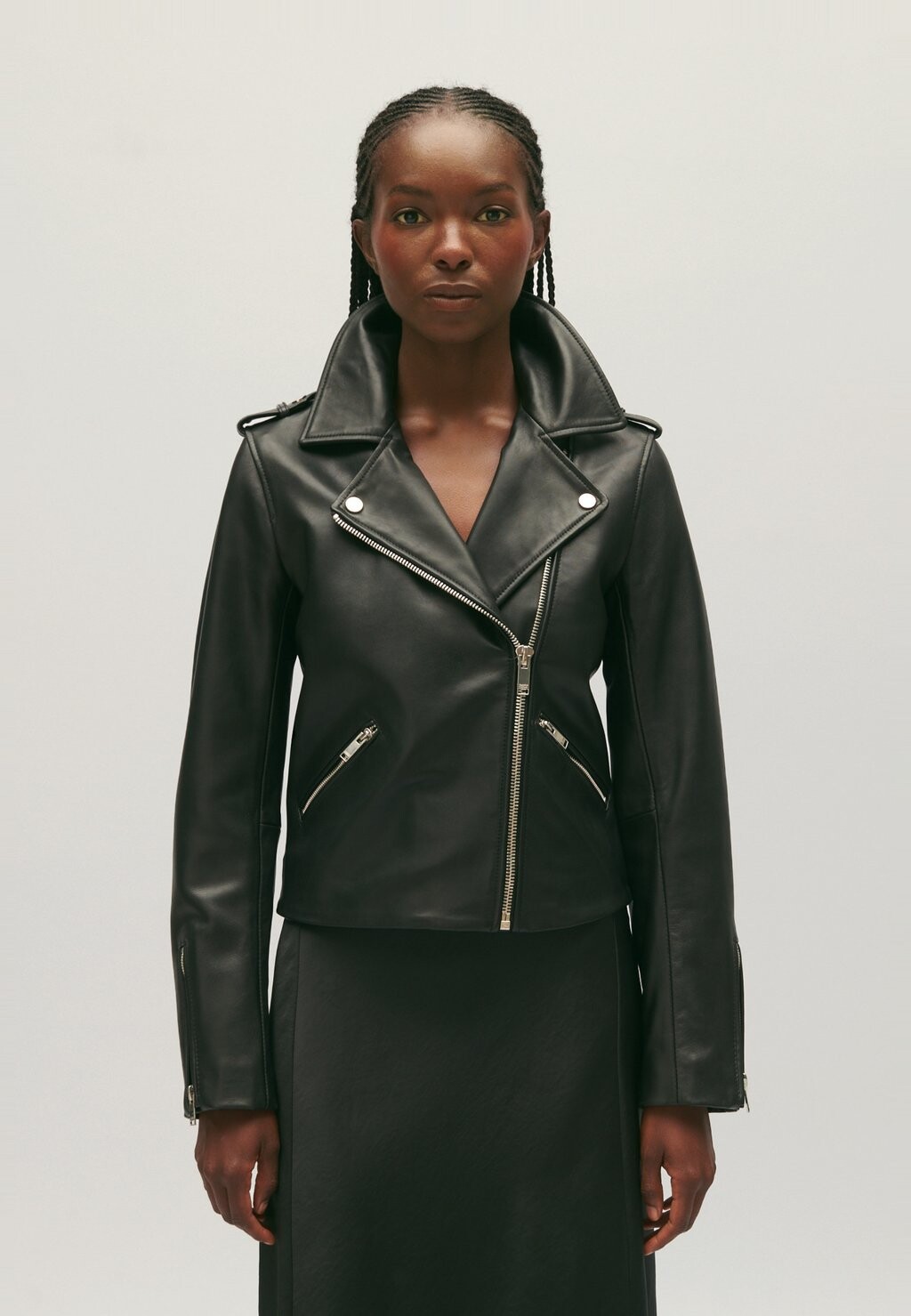 

Кожаная куртка Cuzia Claudie Pierlot, цвет noir