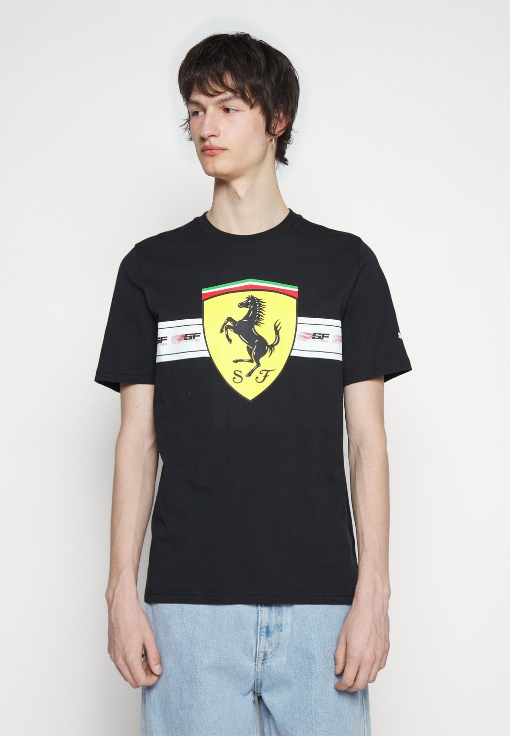 

Футболка с принтом Puma, черный