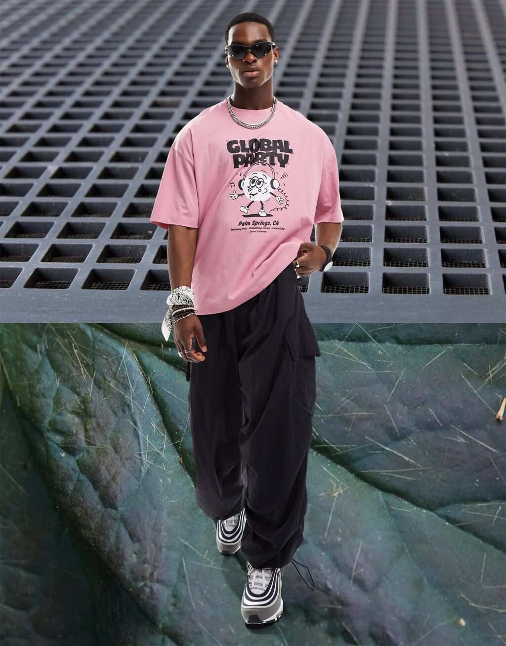 

Розовая футболка оверсайз с мультяшным принтом спереди ASOS DESIGN