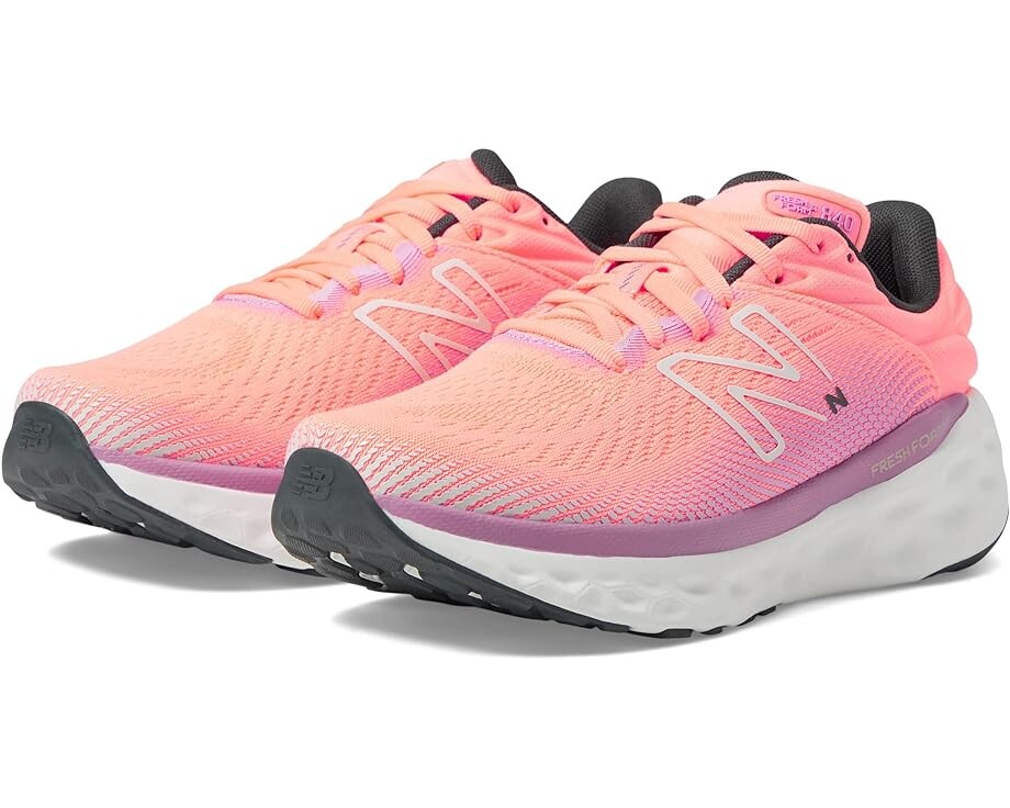 

Кроссовки New Balance Fresh Foam 840v1, цвет Grapefruit/Raspberry