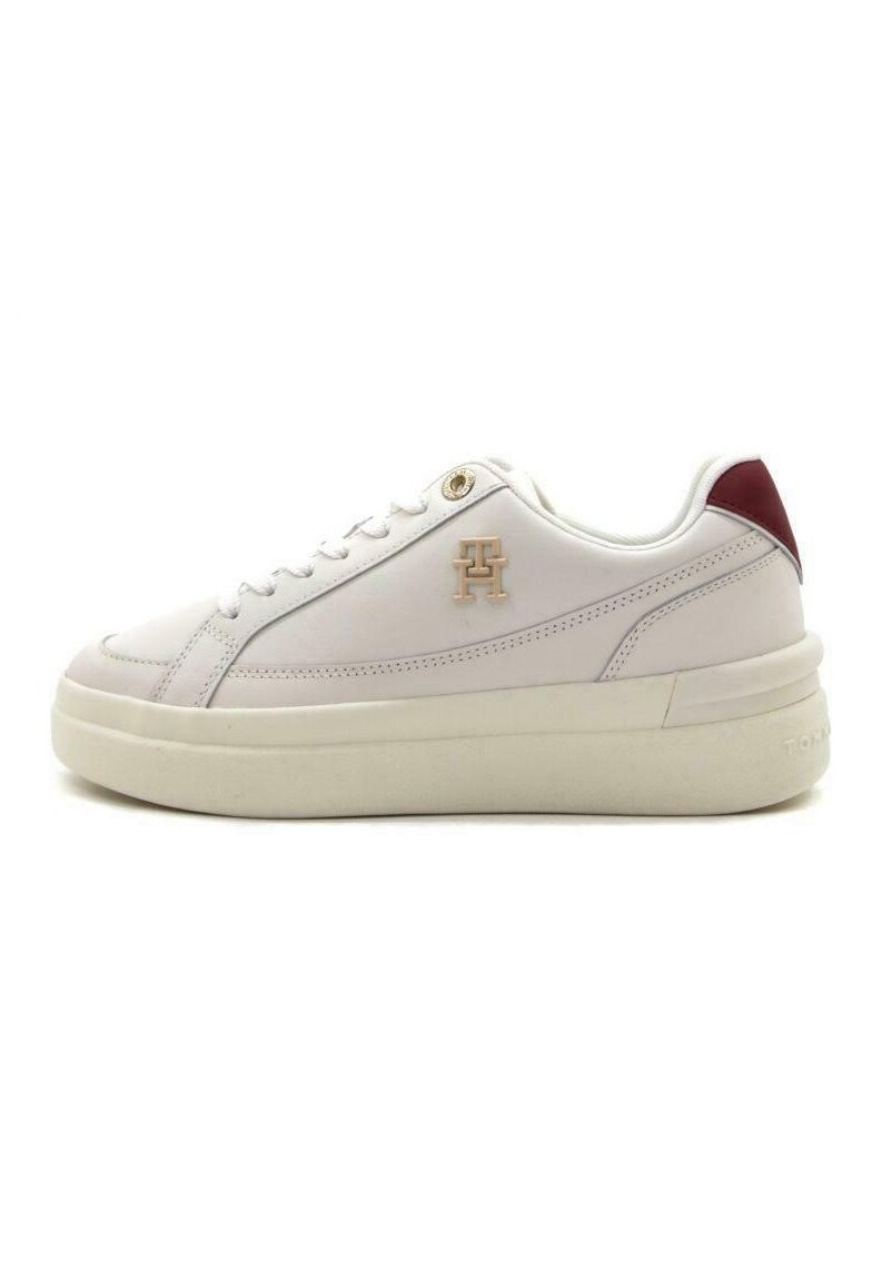 

Низкие кроссовки ELEVATED COURT SN Tommy Hilfiger, белый
