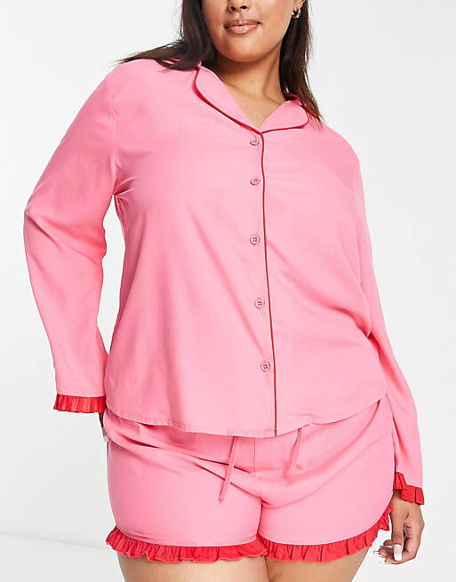 

Розовая и красная пижамная рубашка из модала ASOS DESIGN Curve с контрастной оборкой
