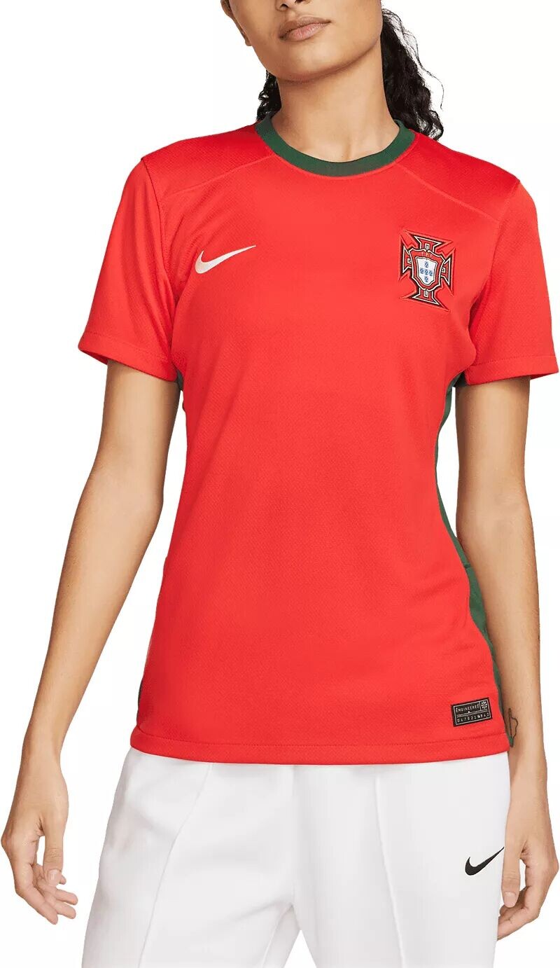 

Женская домашняя футболка Nike Portugal 2023, реплика