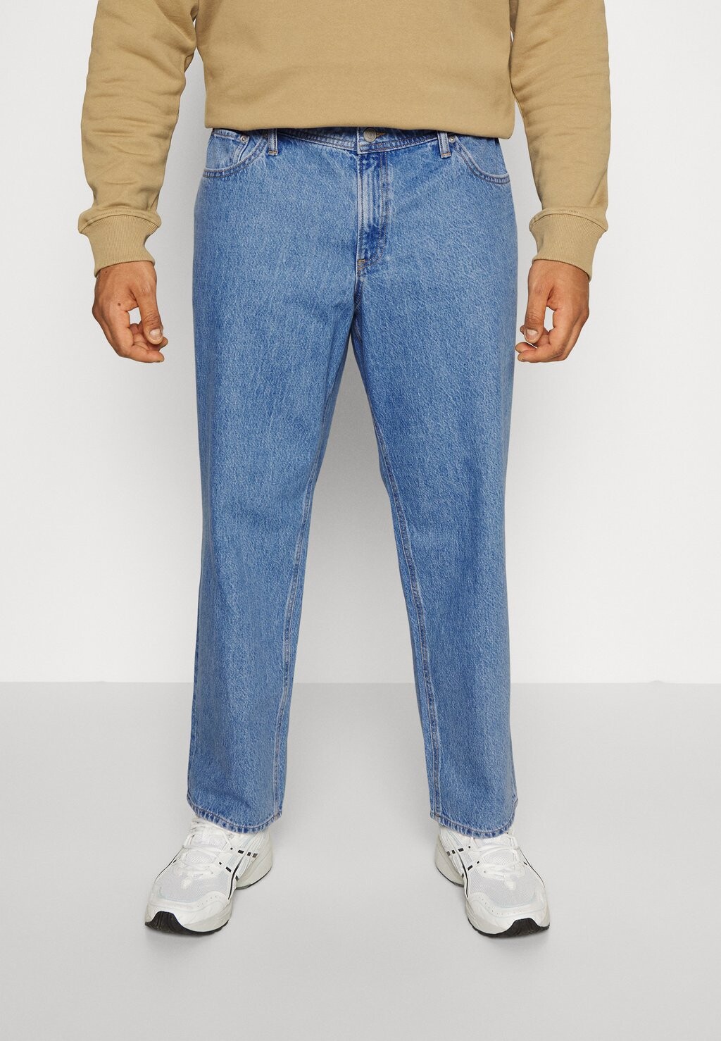 

Джинсы свободного кроя Jack & Jones