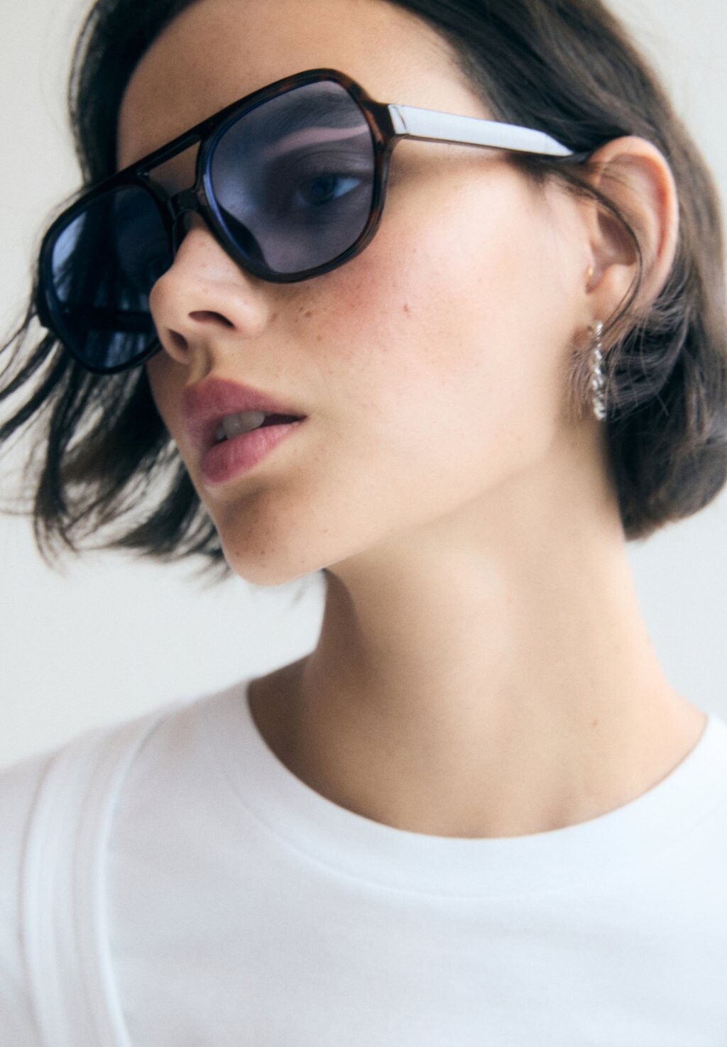 

Солнцезащитные очки PULL&BEAR, цвет brown