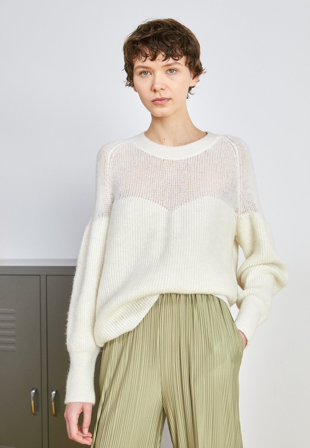 

Свитшот Pepe Jeans ФЕМКЕ, цвет mousse white