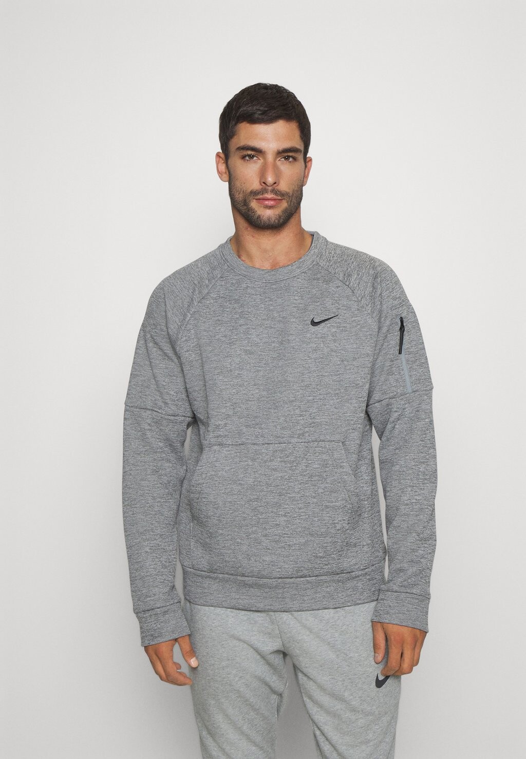 

Флисовый джемпер Nike CREW, темно-серый вереск/черный