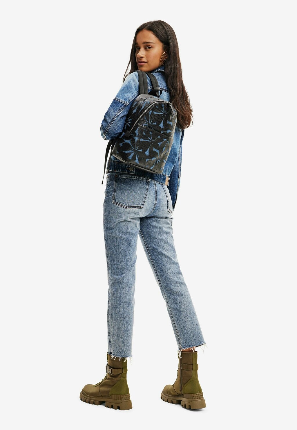 

Рюкзак МАЛЕНЬКИЙ ЦВЕТОК DIE-CUT Desigual, синий