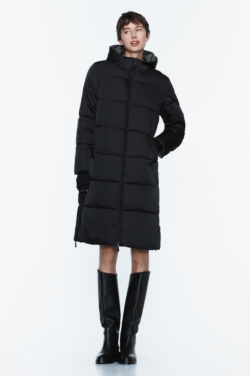 

Длинный двусторонний анорак-пуховик ZARA, черный