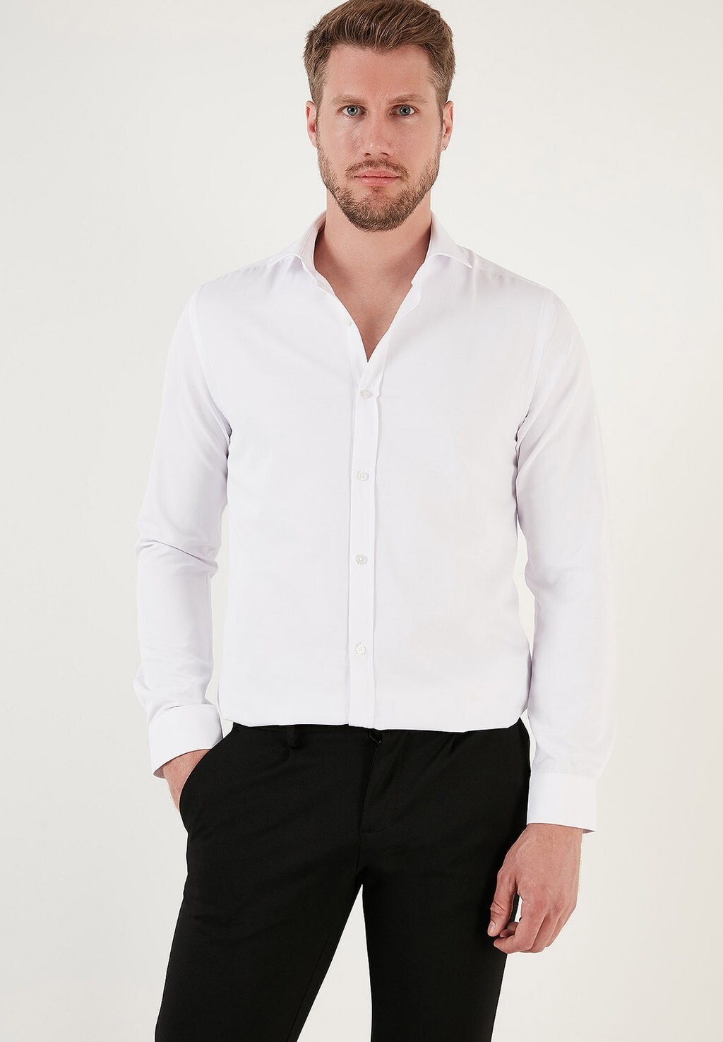 

Рубашка Regular Fit Buratti, белый