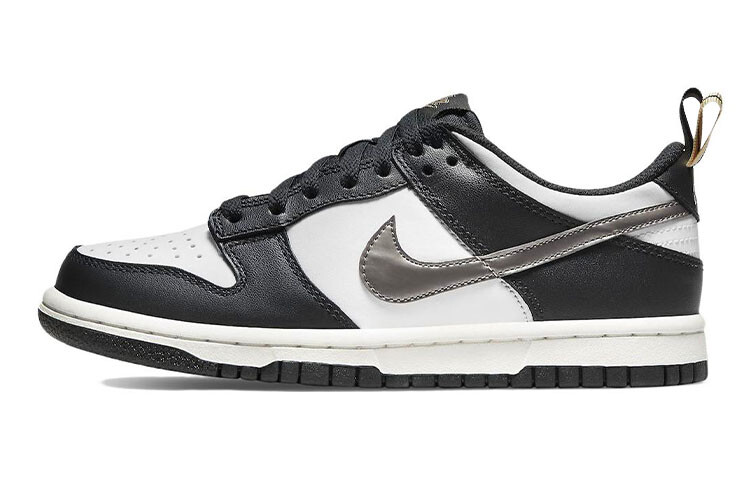 

Кроссовки Nike Dunk Low, черный / белый
