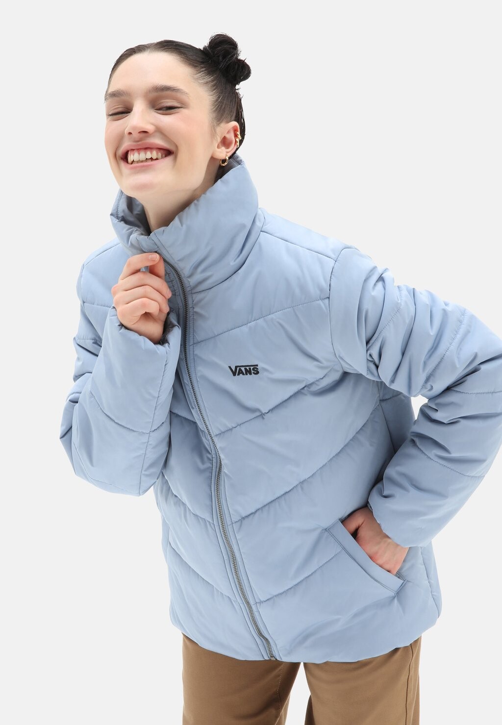

Зимняя куртка Vans