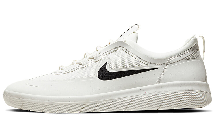 

Кроссовки Nike SB Free Skate Summit Белый/Черный унисекс