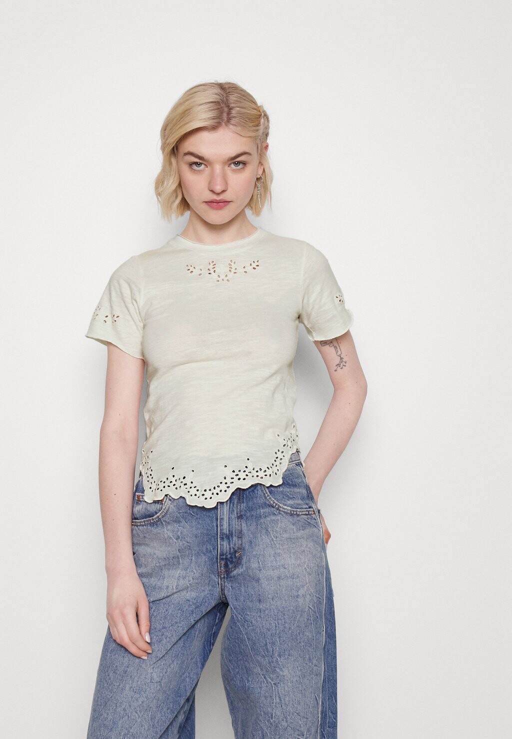 

Базовая футболка Free People, Серый