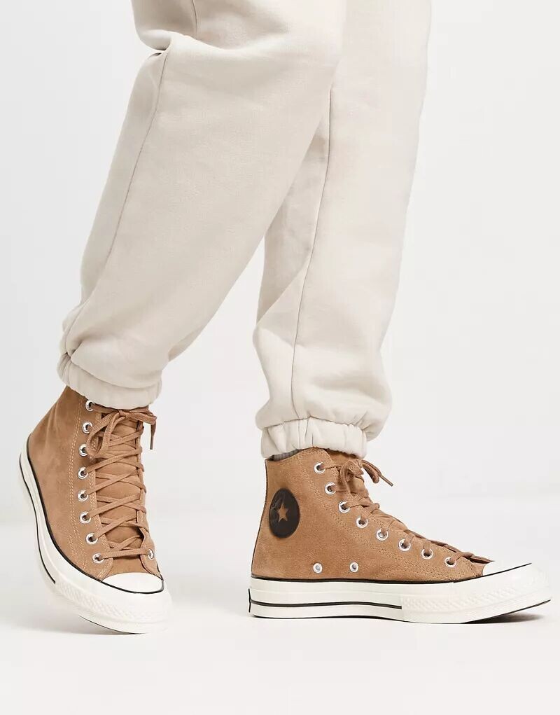 Бежевые замшевые кроссовки Converse Chuck 70 Hi