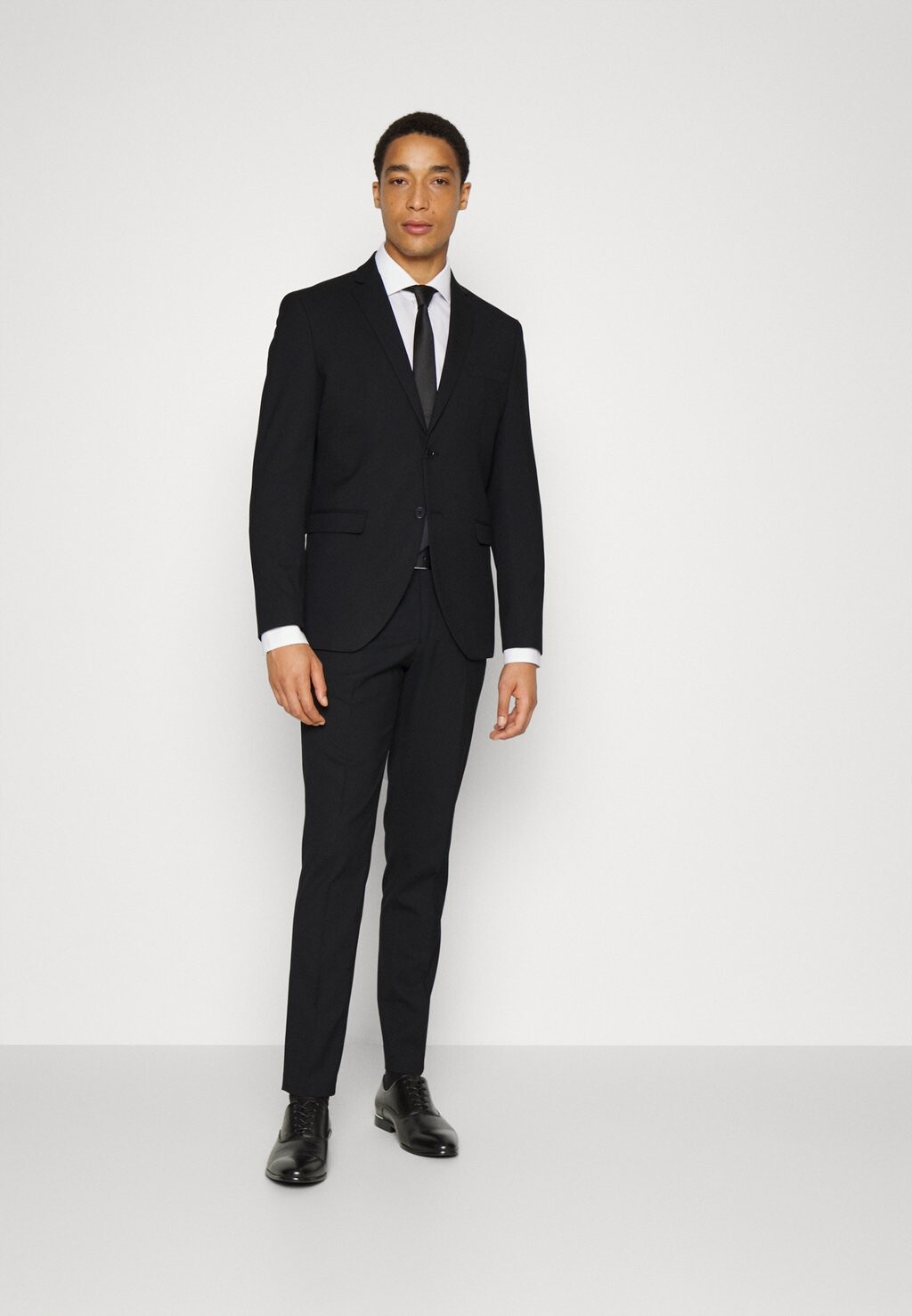 

Костюм SLHMYLOLOGAN SUIT Selected Homme, цвет black