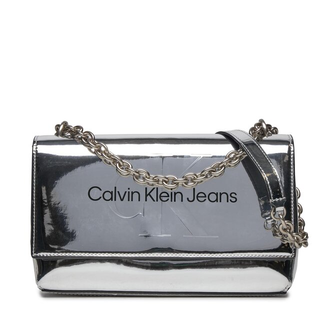 

Сумка Calvin Klein Jeans SculptedEw Flap, серебро