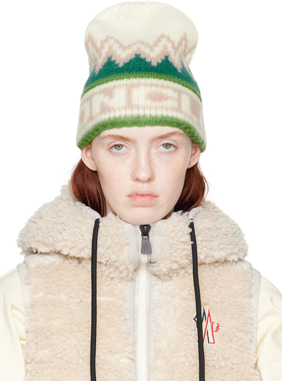 

Зелено-белая жаккардовая шапка Moncler