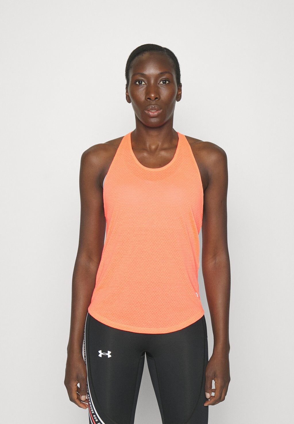 

Топ Under Armour