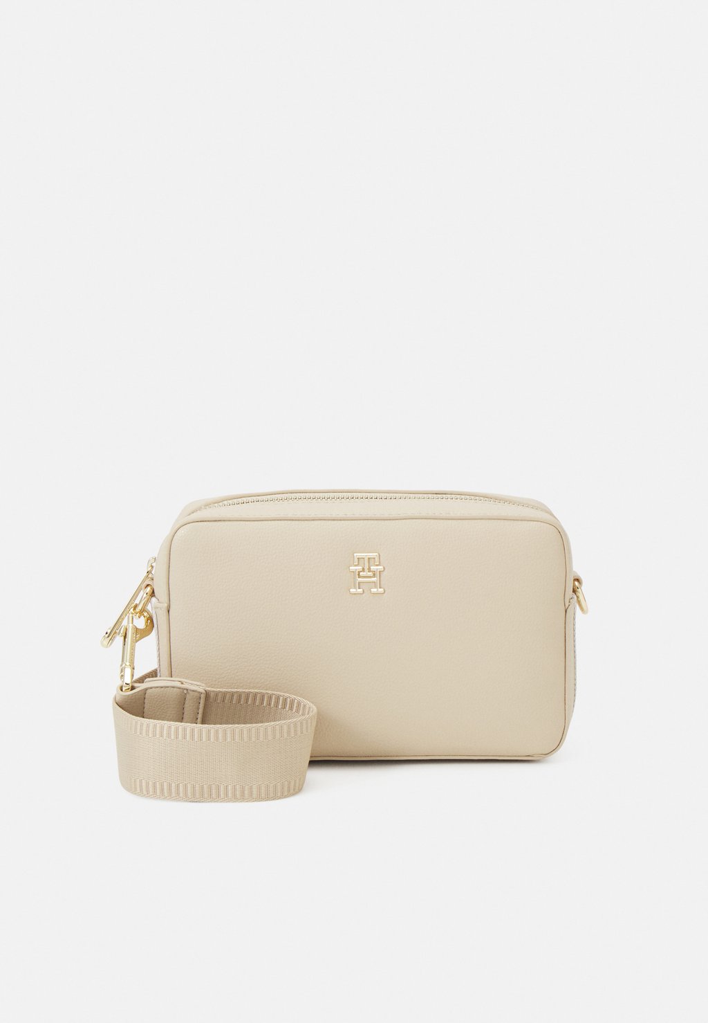 

Сумка Tommy Hilfiger СУМКА ESSENTIAL CAMERA BAG, цвет white clay