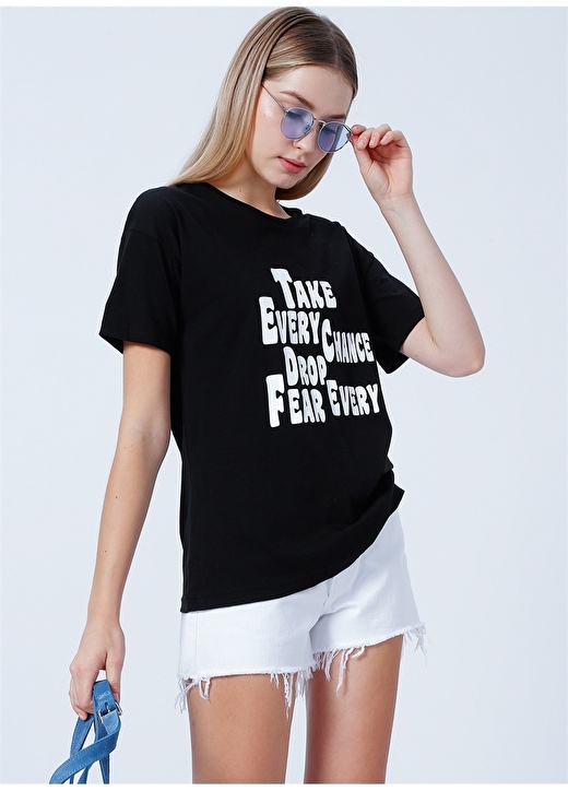 Черная женская футболка с круглым вырезом с принтом Limon