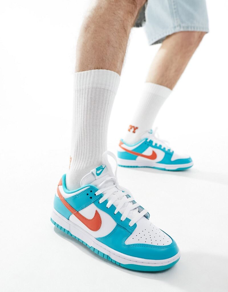 

Nike – Dunk Low – бело-синие спортивные туфли до щиколотки в стиле ретро