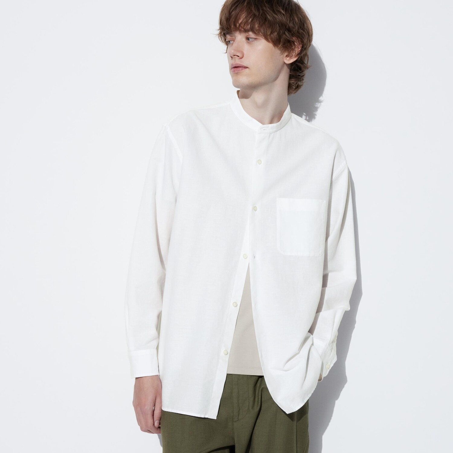 

Рубашка UNIQLO из хлопка и льна с воротником-стойкой, белый
