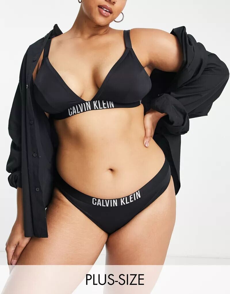 

Черные плавки бикини с логотипом Calvin Klein Curve