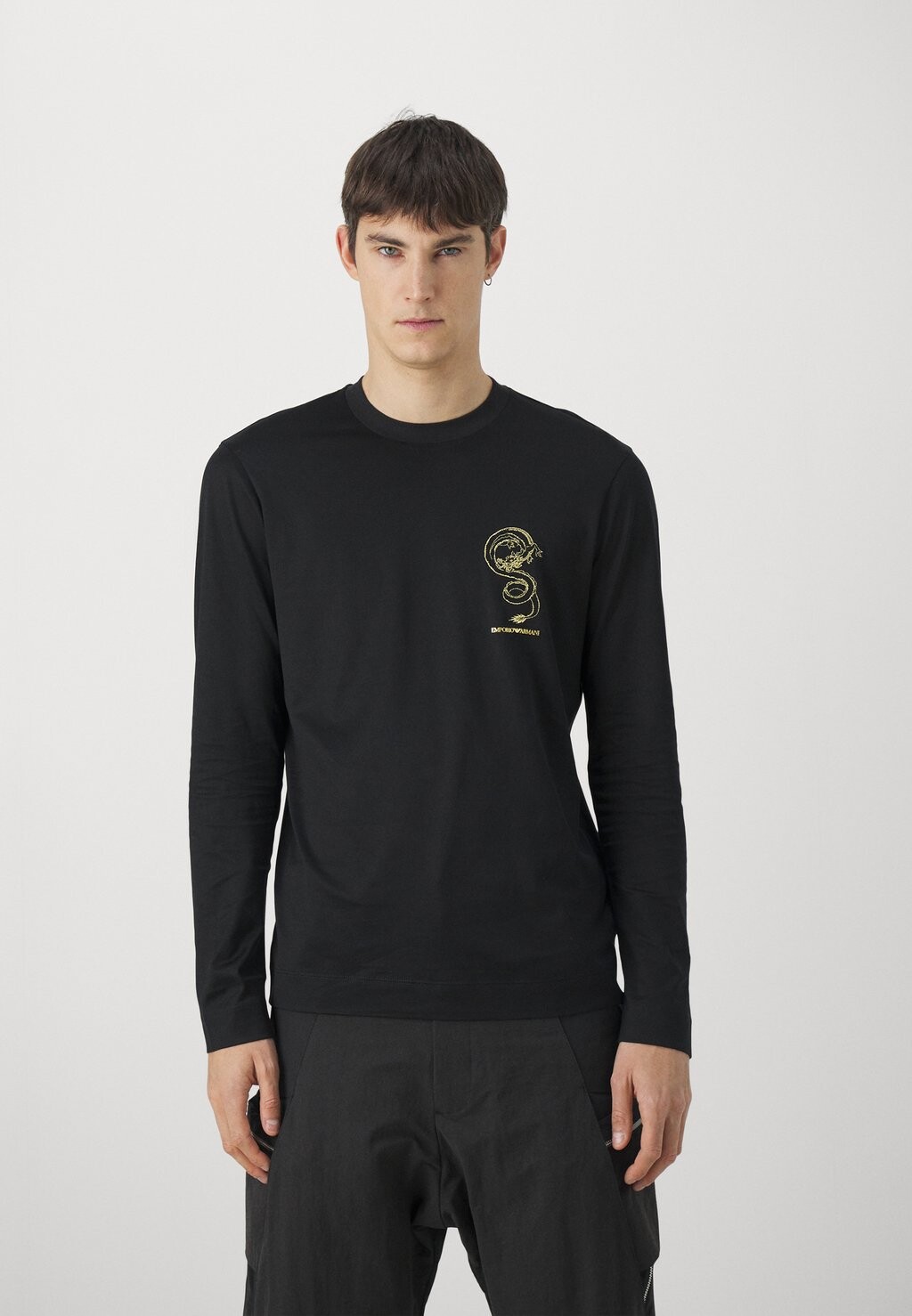 

Футболка с длинным рукавом Emporio Armani, угольно-черная