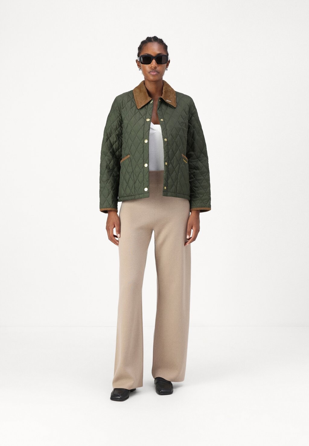 

Легкая куртка ANNIVERSARY LIDDESDALE Barbour, оливковый