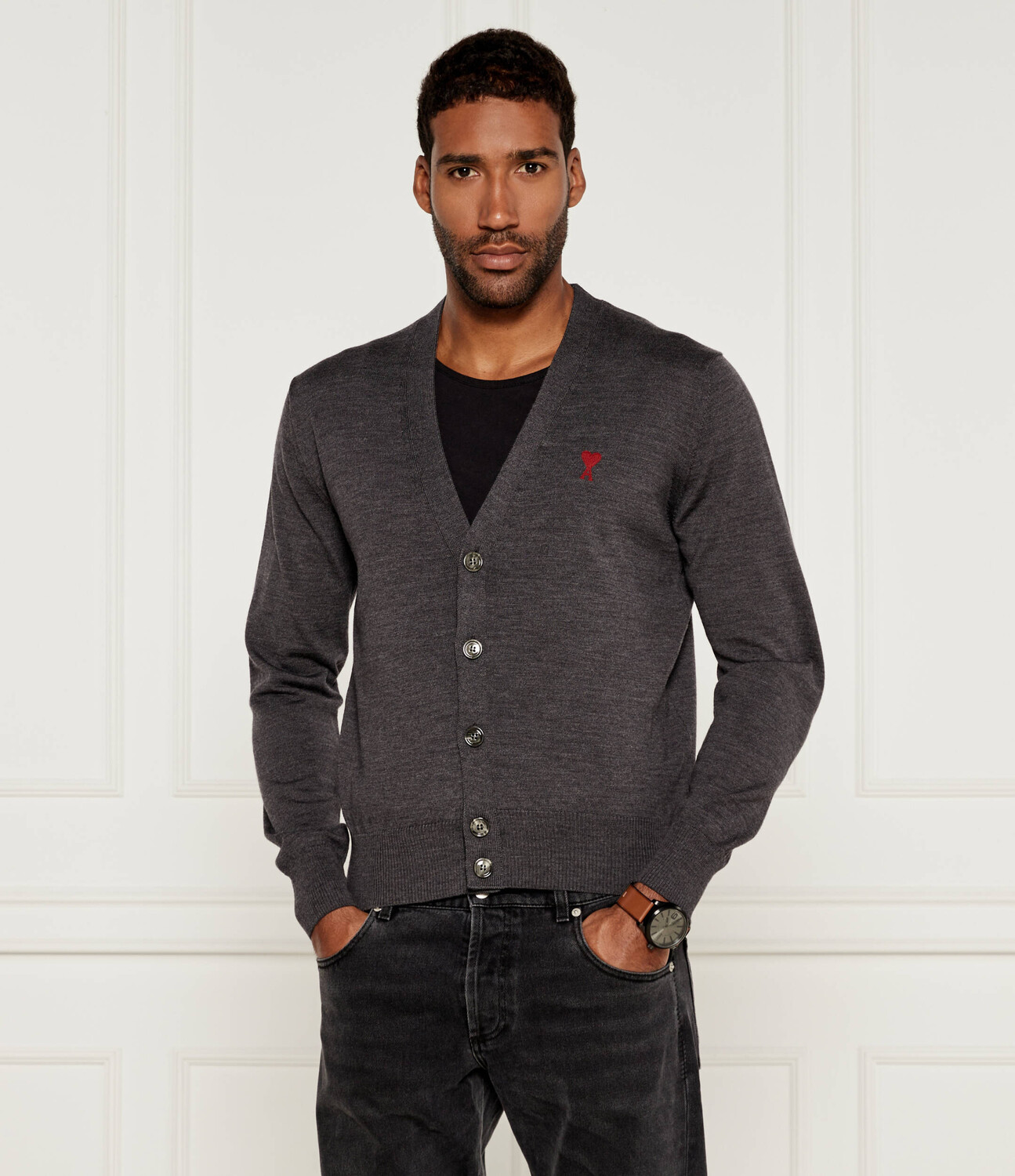 

Свитер AMI Paris Regular Fit, серый