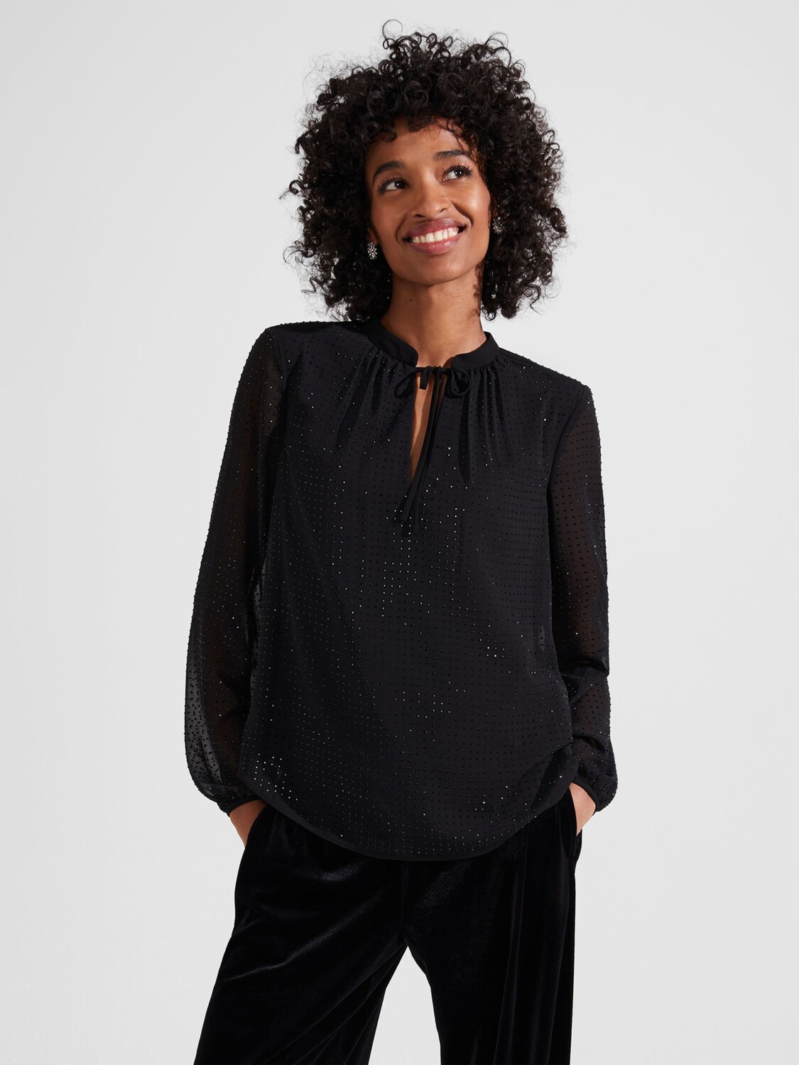 

Украшенная блузка Amira Hobbs, черный