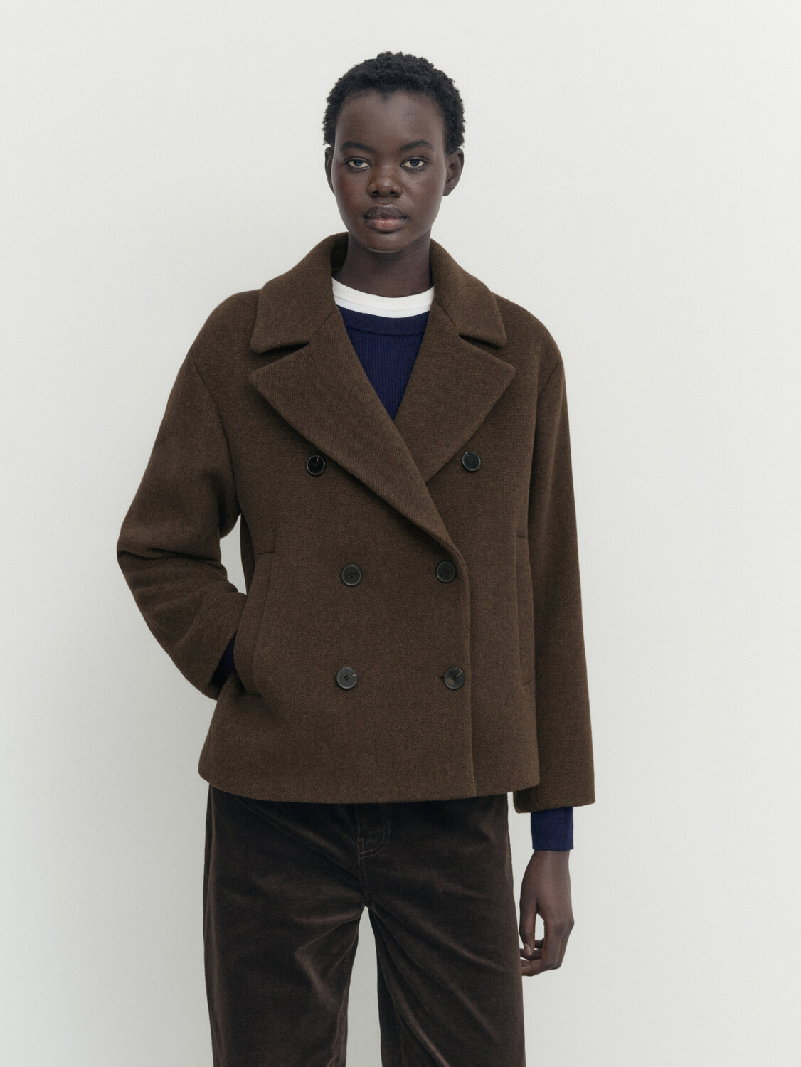 

Короткое пальто из саржи Massimo Dutti, хаки