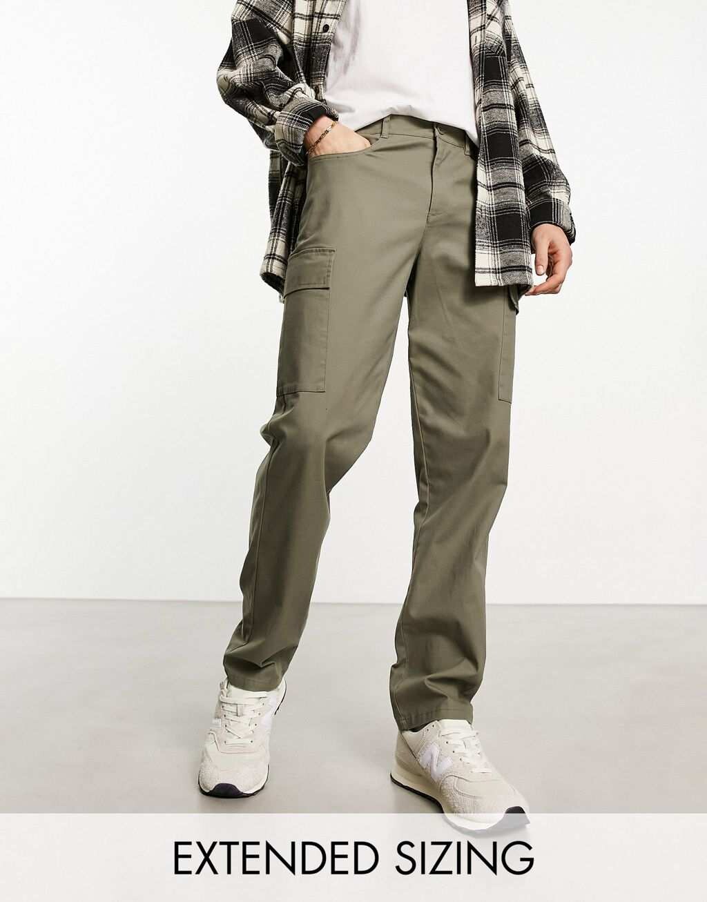 

Прямые брюки карго цвета хаки ASOS DESIGN