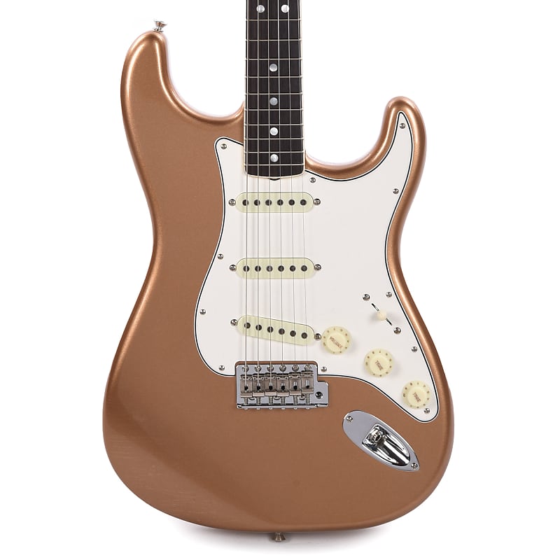 

Электрогитара Fender Custom Shop 1965 Stratocaster "Chicago Special" Deluxe Closet Classic Aged Firemist Gold w/Roasted Bound Neck