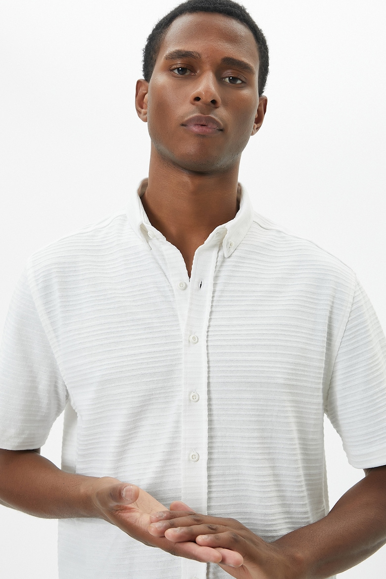 цена Рубашка в рубчик с короткими рукавами Koton, белый