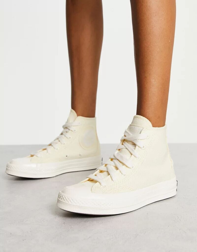 

Белые кроссовки Converse Chuck 70 Hi с необработанными краями